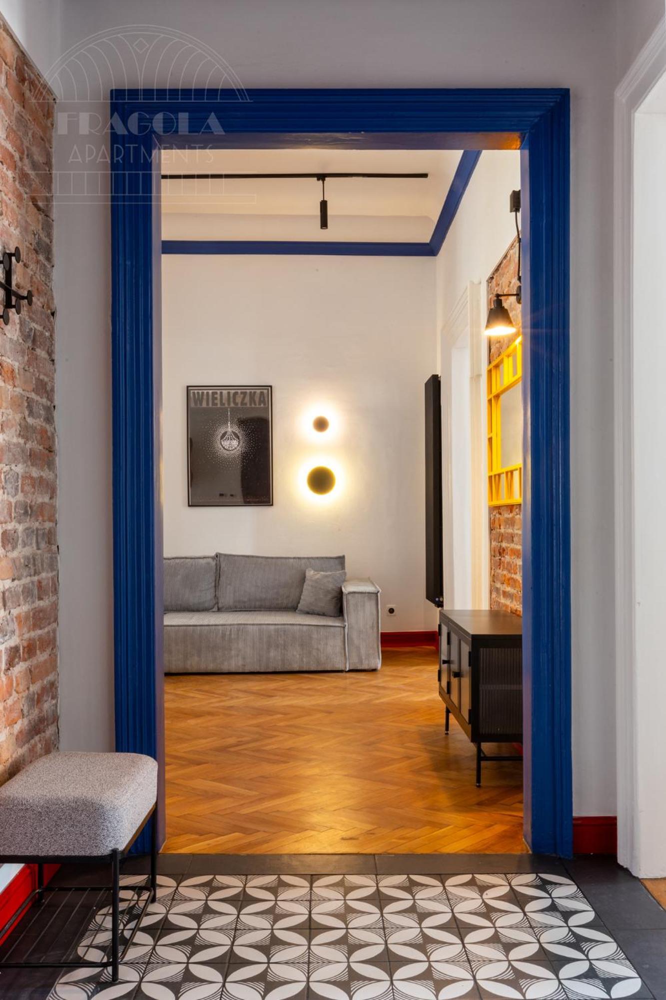 Spacious City Center Family Apartments Краков Экстерьер фото