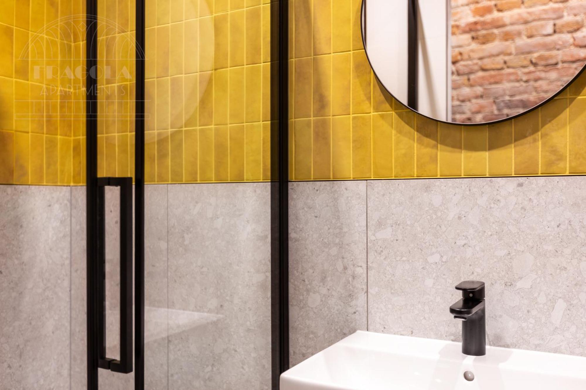 Spacious City Center Family Apartments Краков Экстерьер фото